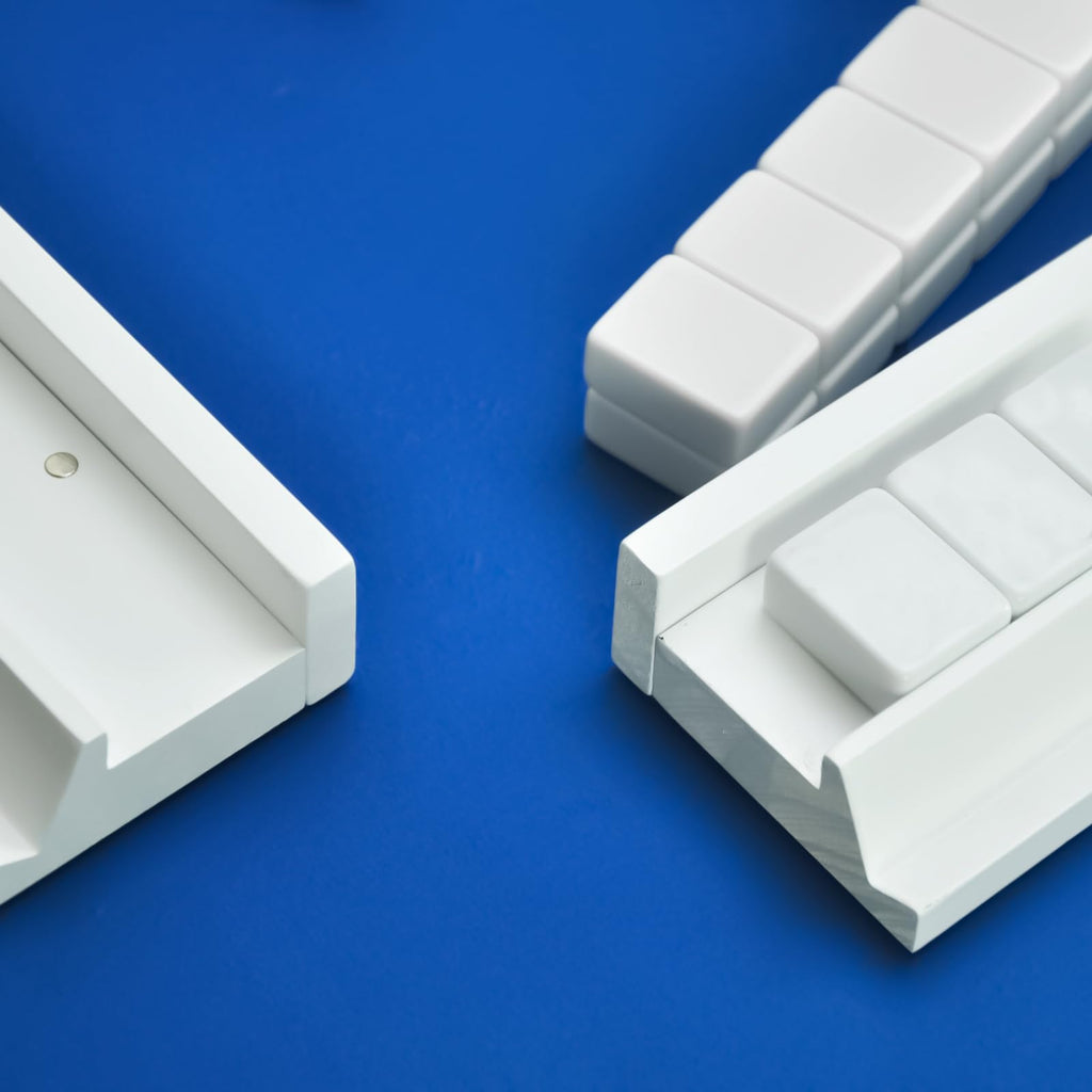4PCS Wooden Mahjong Racks with Magnetic Pushers U23066