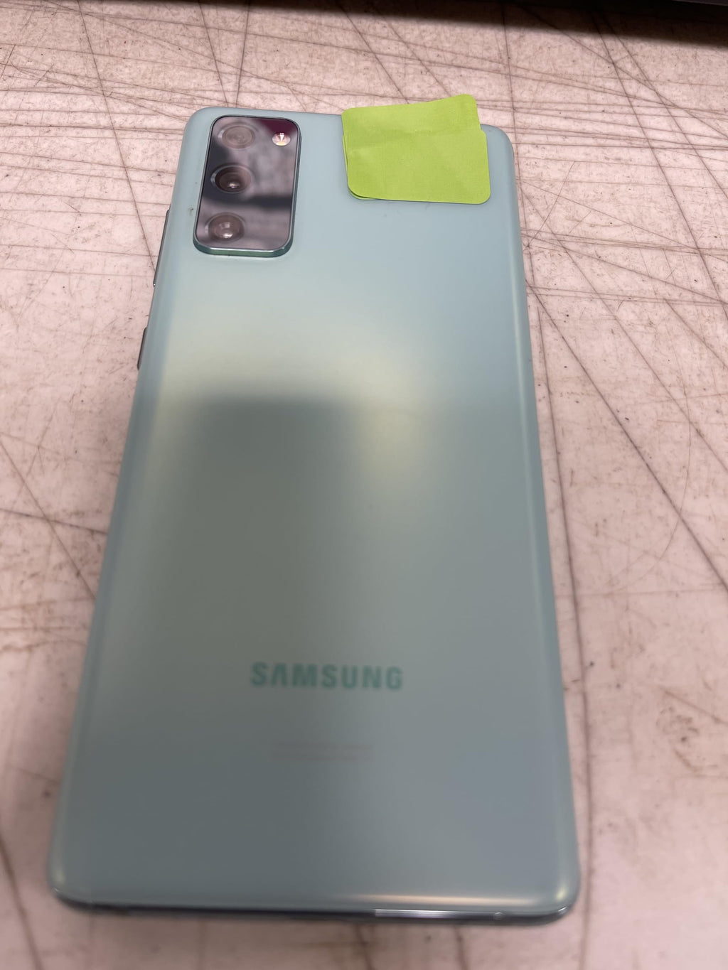 128GB Green 5G Smartphone V15715