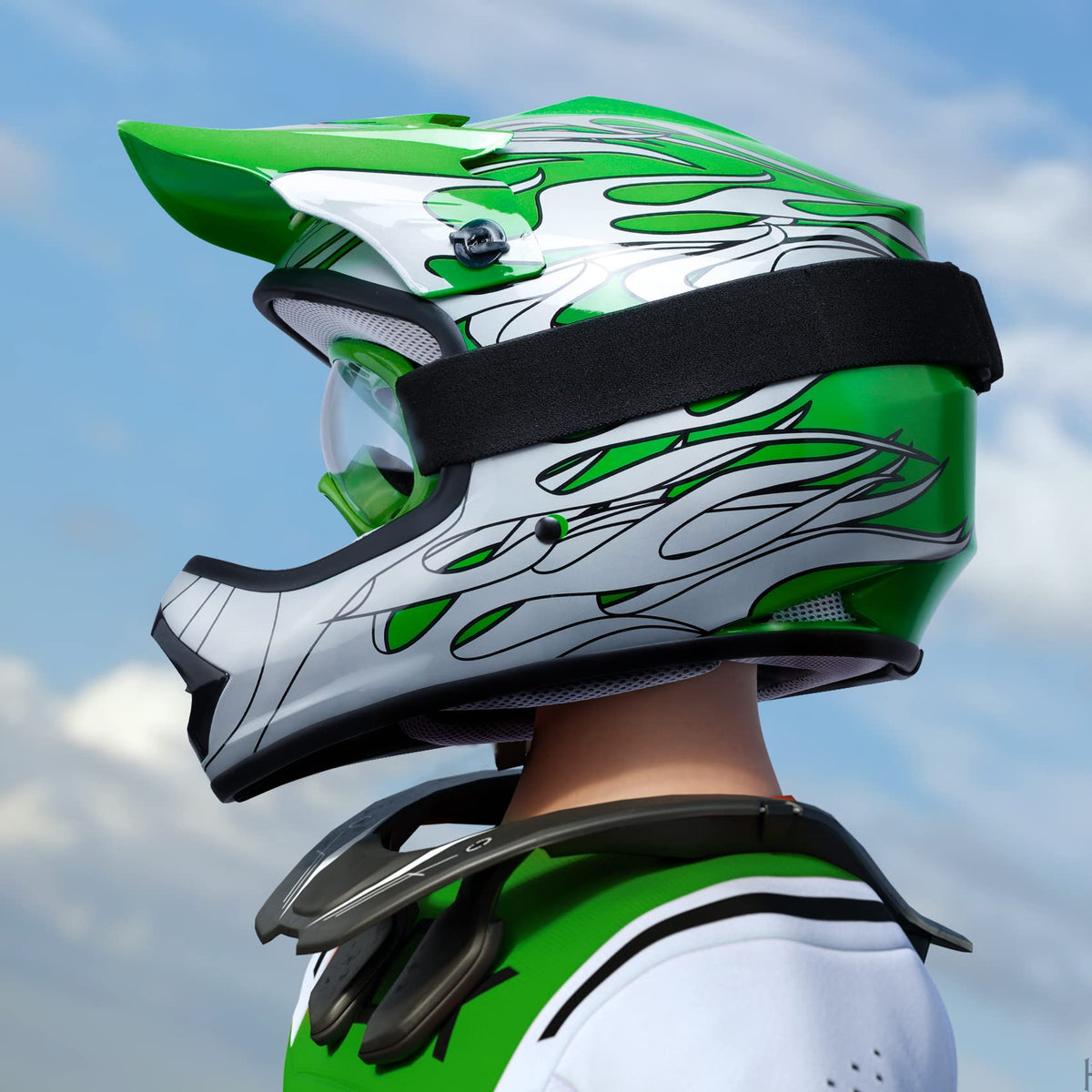 Youth Kids Motocross Helmet with Goggles and Gloves N528